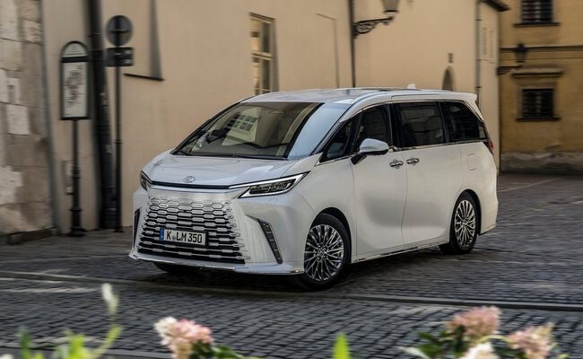 Toyota y su aventura eléctrica en China: ¿un giro inesperado en la historia del automóvil?