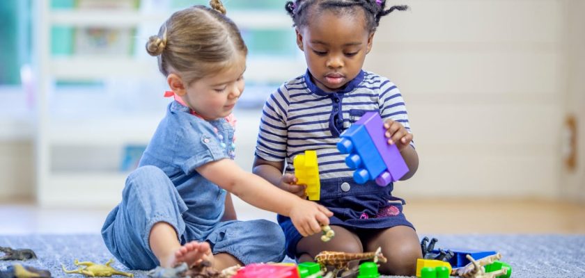 Los mejores regalos para niños de tres años: cómo elegir el obsequio perfecto