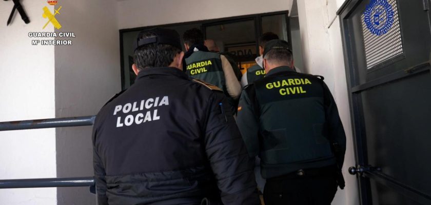 Impactante caso de profanación de tumbas: detienen al responsable en El Viso del Alcor