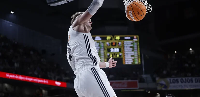 El clásico del baloncesto español: ¿un duelo de titanes o una lucha por la supervivencia?