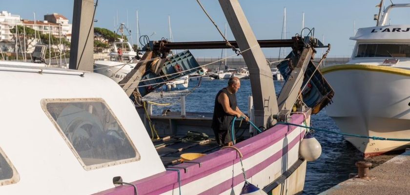 Pescadores catalanes en huelga: ¿el fin de una tradición o el nacimiento de una nueva era sostenible?