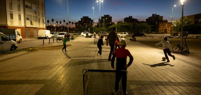 La lucha por la educación en barrios vulnerables: el caso inspirador de una alumna del colegio Andalucía