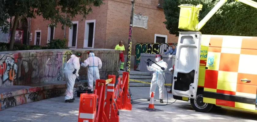 Madrid implementa nuevas medidas para erradicar grafitis: limpieza comunitaria y sanciones más duras