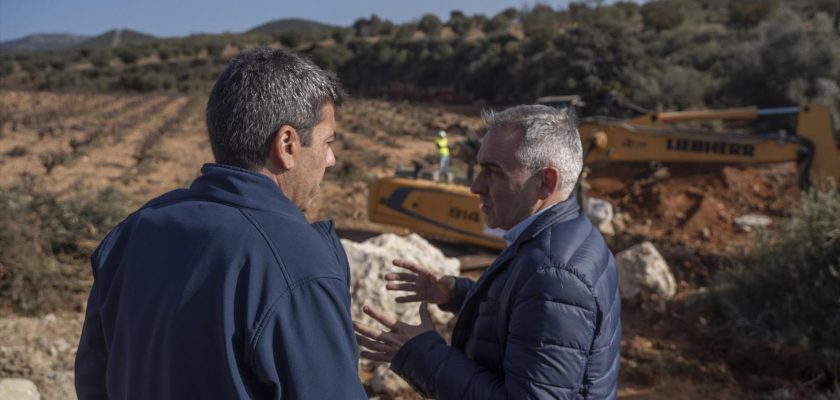 La recuperación de caminos rurales en Valencia: un respiro para agricultores y autónomos tras la DANA