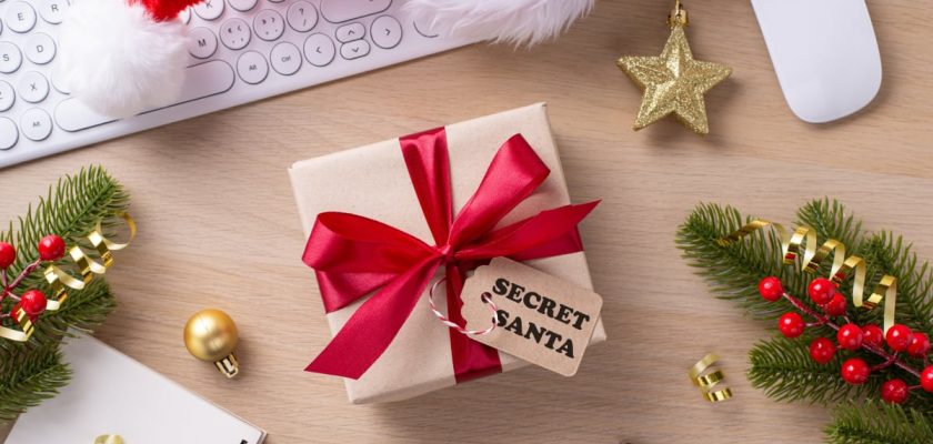 Regalos para el amigo invisible que sorprenden y no rompen el banco: ideas prácticas por menos de 10 euros