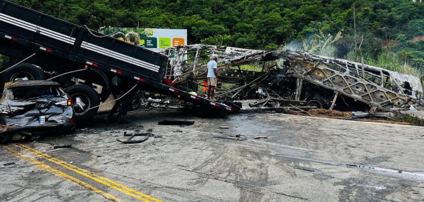 Tragedia en Minas Gerais: el trágico accidente de autobús en Brasil y su impacto en las familias