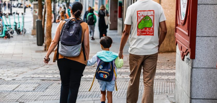 El costo oculto de tener hijos: un análisis sobre la economía familiar en España