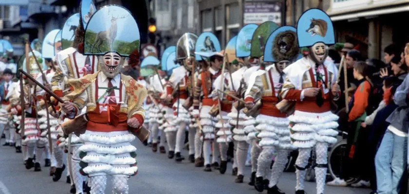 Entroido 2025: descubre el carnaval más largo de España y sus tradiciones gallegas