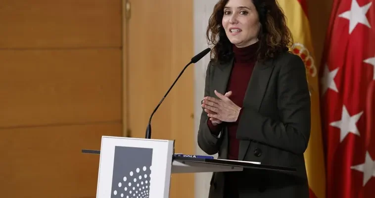 La gestión de Isabel Díaz Ayuso en Madrid: impacto en sanidad y economía