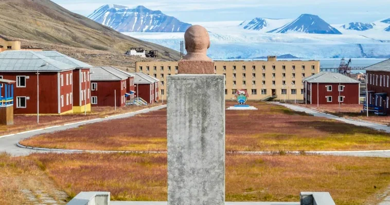 Pyramiden: el fascinante legado de una ciudad fantasma en el ártico noruego