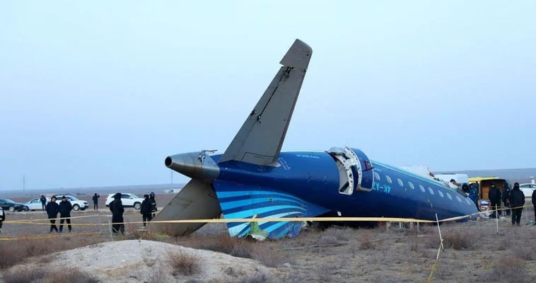 Avión de Azerbaijan Airlines derribado en medio de tensiones internacionales: un análisis de la situación actual