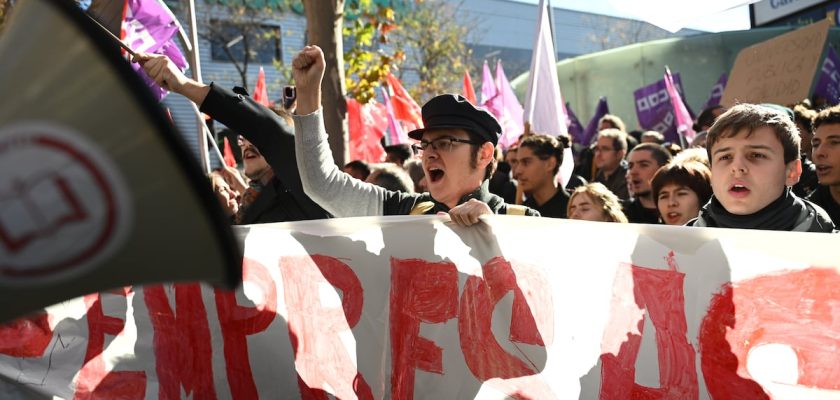 Protestas en Madrid: el clamor de estudiantes y profesores ante los recortes universitarios