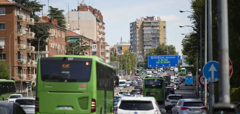 Incremento en la frecuencia de trenes y mejoras en el transporte público: una solución a la congestión en Madrid