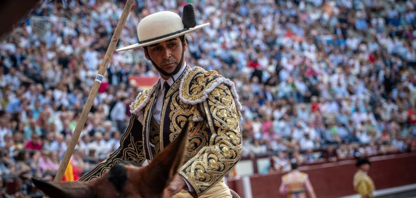 Alberto Sandoval: el picador que ha elevado el arte de la tauromaquia a nuevas alturas