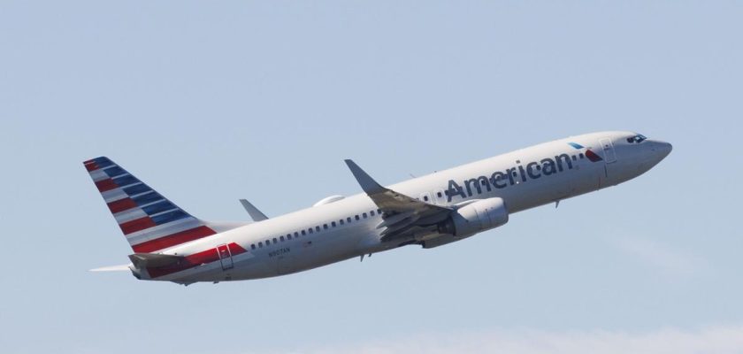 American Airlines y su sorprendente regreso: vuelos reanudados tras una crisis técnica