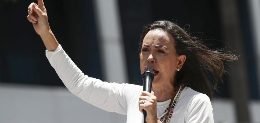 La situación política en Venezuela: el llamado de María Corina Machado y las sanciones de la UE