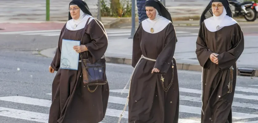 El desafío de las exmonjas: ¿separarse de la Iglesia católica o vivir en un monasterio sin amor?