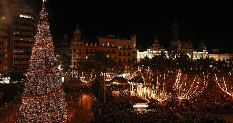 ¿Qué hacer en Valencia? Opciones de compras y entretenimiento durante los festivos