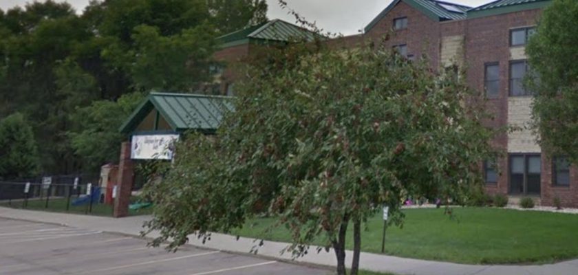 Tiroteo en escuela cristiana de Wisconsin: un reflejo doloroso de la violencia armada en EE.UU.