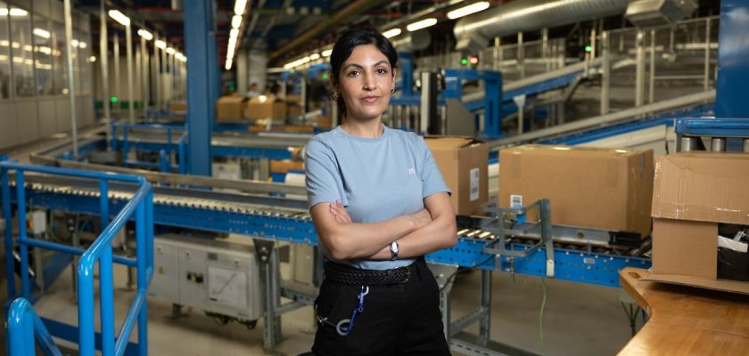 La vida que florece en España: historias de mujeres afganas que buscan nuevas oportunidades