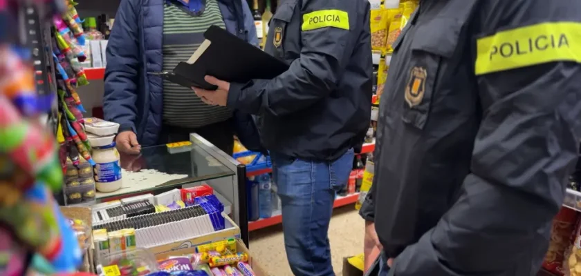 Los Mossos d'Esquadra refuerzan su lucha contra el alcoholismo juvenil en Barcelona