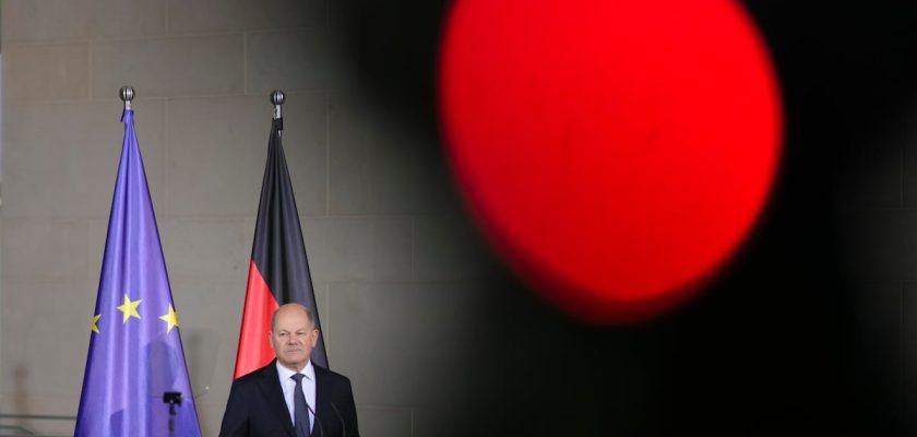 Olaf Scholz enfrenta cuestión de confianza: el camino hacia elecciones anticipadas en Alemania