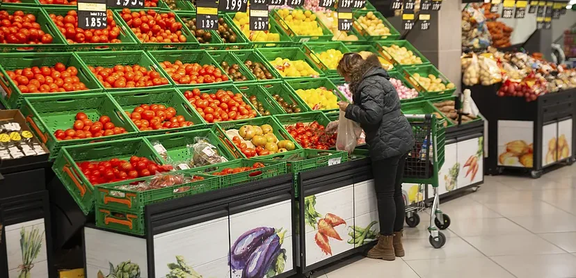 Mercadona anuncia un aumento salarial del 8,5% para sus trabajadores en 2025: ¿cambio necesario en el panorama laboral?