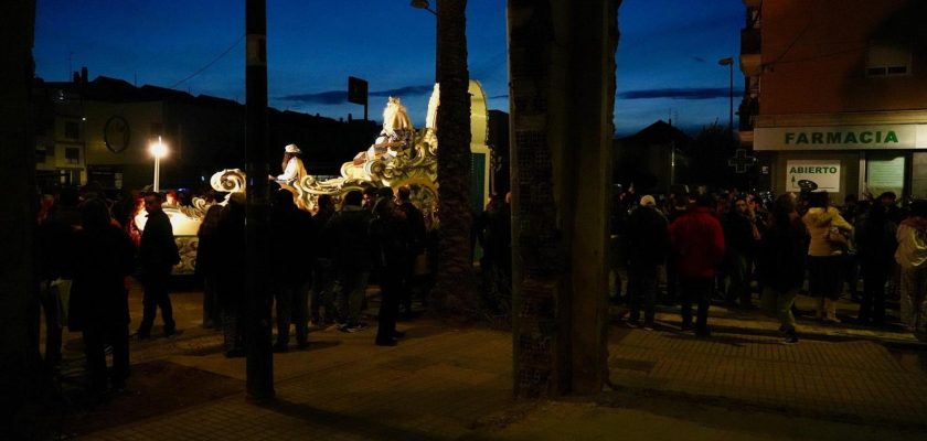 La cabalgata solidaria en Paiporta: un rayo de esperanza tras la devastación