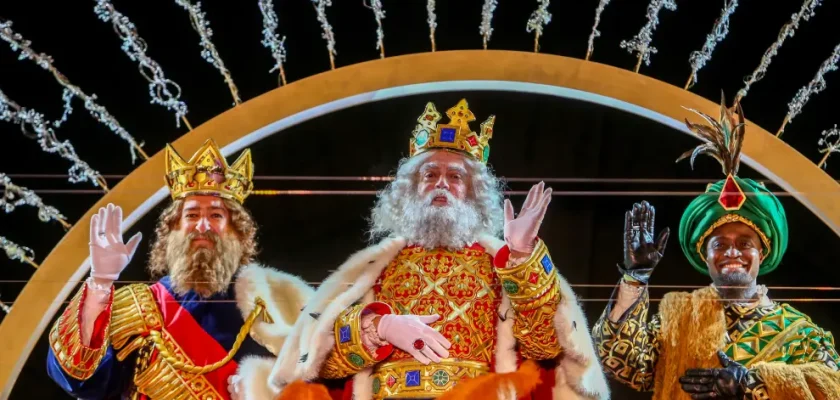 El asombroso mundillo de la cabalgata de los Reyes Magos: ¿cuánto ganan realmente sus actores?