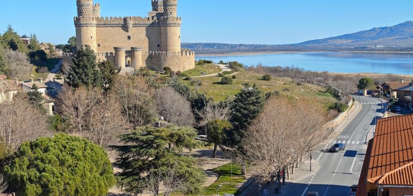 la gestión del castillo nuevo de los mendoza: un conflicto que pone en jaque el patrimonio cultural