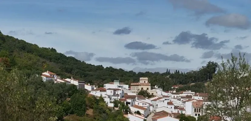 Desalojo en Almonaster la Real: evacuaciones preventivas por riesgos de inundaciones en el embalse Monte Félix-Toril