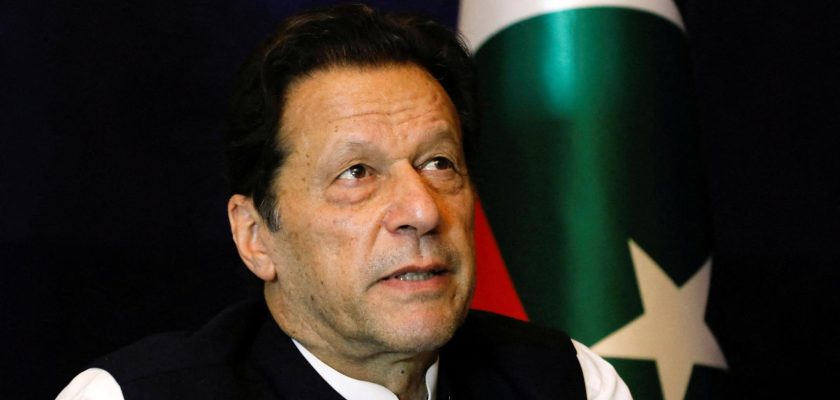 Imran Khan y la justicia pakistaní: la condena que sacudió al país y sus implicaciones políticas