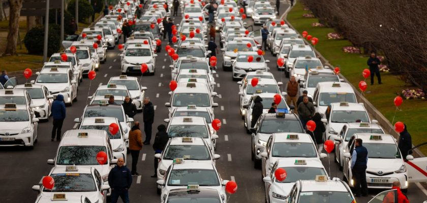 La crisis del taxi en España: abusos de aseguradoras y movilizaciones en auge