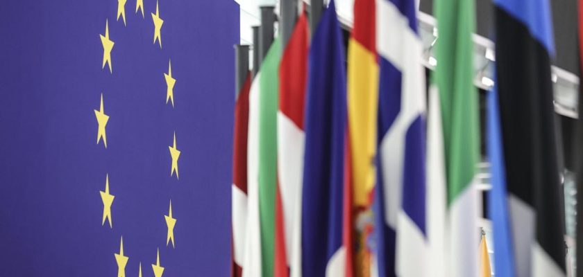 La encrucijada legislativa: el impacto de la Unión Europea en España y las nuevas normativas en 2024