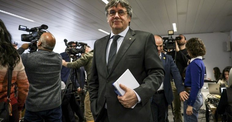 La encrucijada del gobierno español: tensiones entre puigdemont y el ejecutivo de sánchez