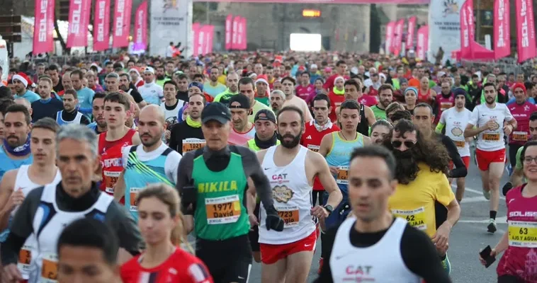 Pedro Vega se destaca en la san silvestre de Toledo: un análisis de la pasión por el atletismo