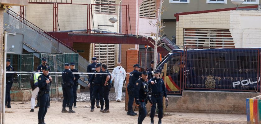 Tragedia en Massanassa: Detenidos por el fatal accidente en el colegio Lluís Vives