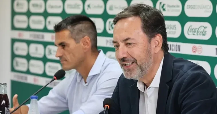 El Córdoba CF y su estrategia para 2025: fichajes, renovaciones y un futuro incierto