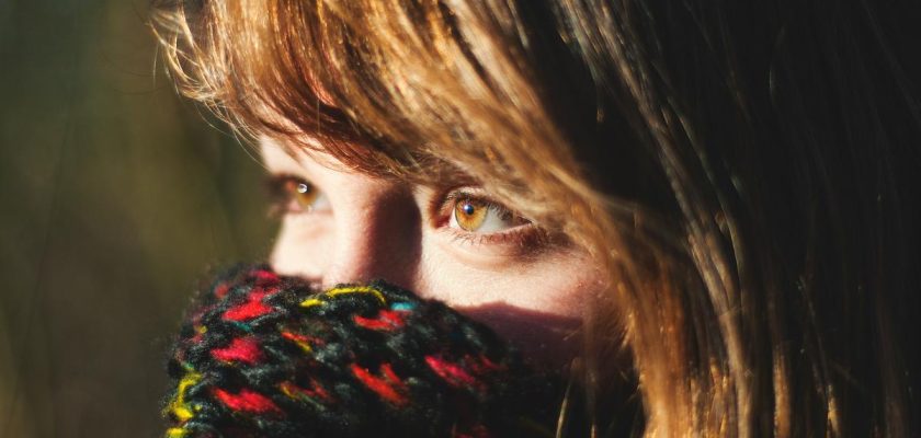 Cómo cuidar tus ojos en invierno: consejos esenciales para la salud ocular