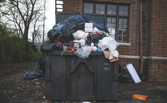 El creciente problema del tráfico de residuos: un desafío ambiental global