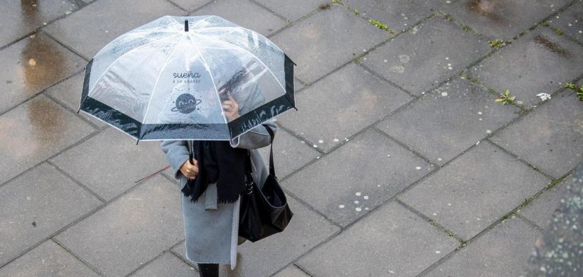 Las cabalgatas de Reyes y el clima adverso: cómo las precipitaciones podrían afectar la tradición