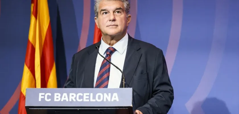 Crisis en el FC Barcelona: ¿La gestión de Joan Laporta zas en la boca de su propia afición?