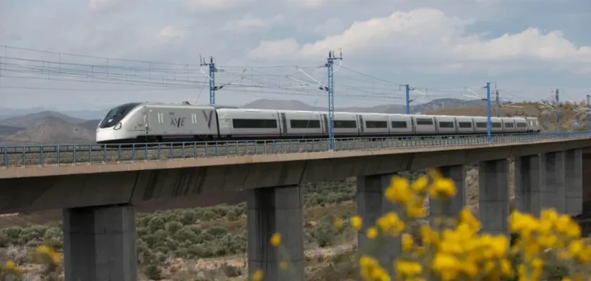 Avería informática en Renfe: cómo afecta a los viajeros y qué hacer si eres uno de ellos