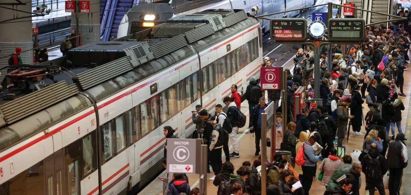 Aumenta la demanda del transporte público en España: ¿la era de la movilidad compartida?