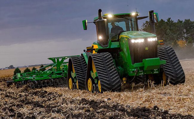 La revolución autónoma en el campo: ¿es el tractor de john deere la respuesta a los problemas agrícolas del siglo XXI?