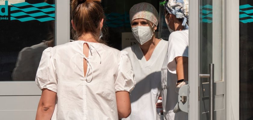 Nuevas investigaciones revelan desigualdades de género en la atención sanitaria durante la pandemia en Aragón