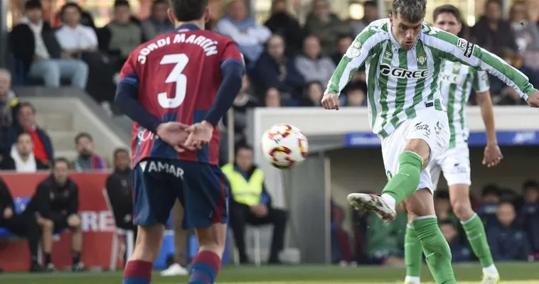 La emocionante batalla de copa: los equipos de Segunda y Primera RFEF desafían a los gigantes del fútbol español