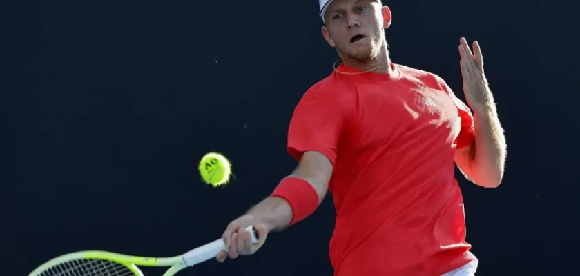 el inesperado desenlace de la primera ronda del Open de Australia: Alejandro Davidovich avanza mientras el gigante cae