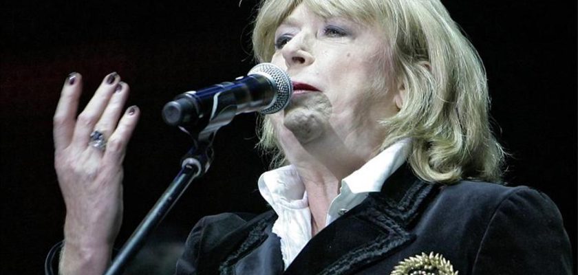 La vida y legado de marianne faithfull: un ícono musical que trascendió generaciones