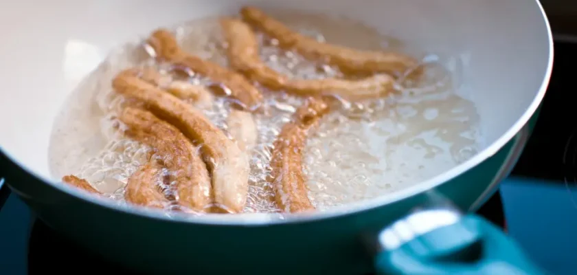 El arte de hacer churros: guía completa para disfrutar de este manjar español